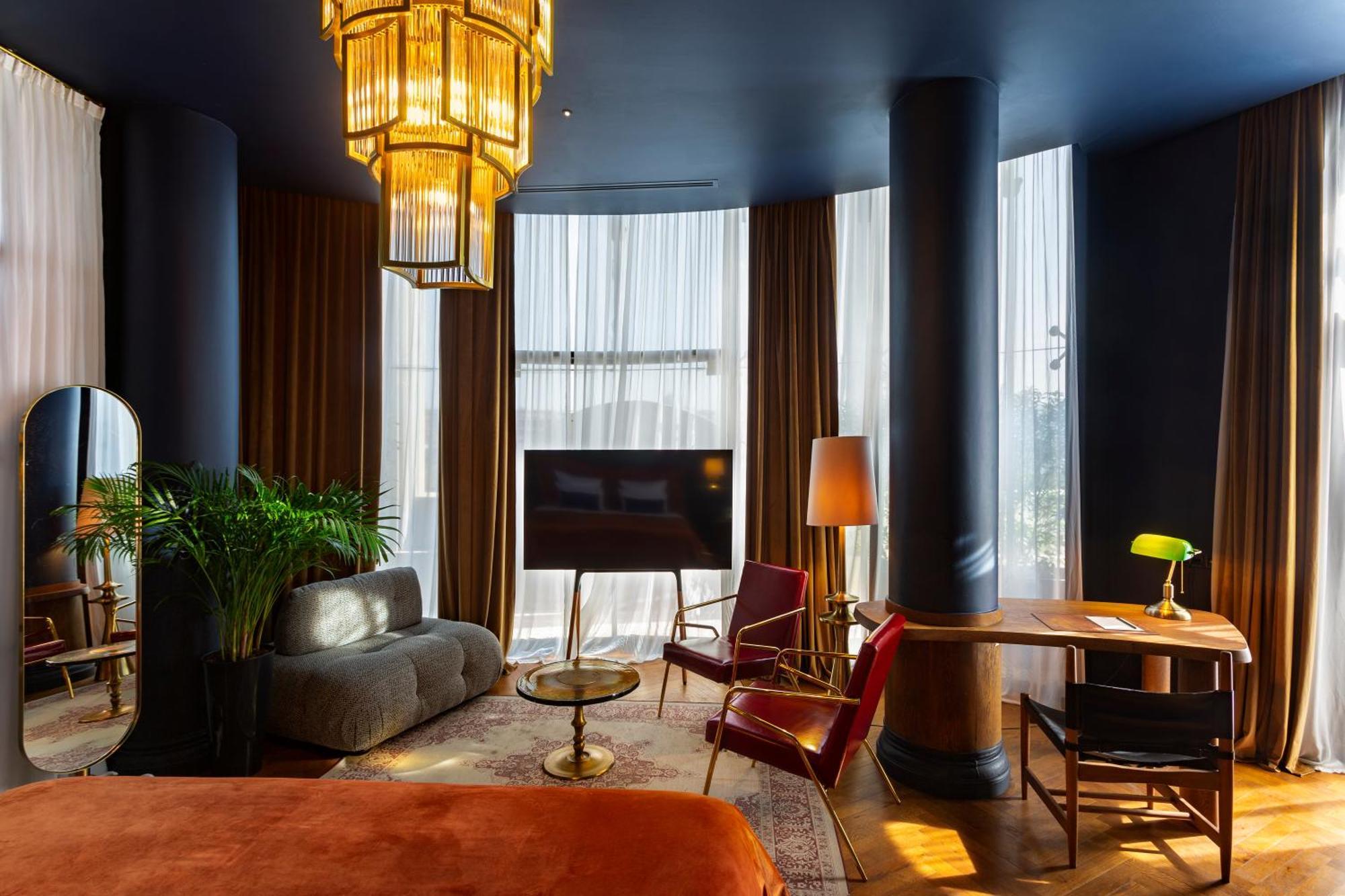 Zorba&Bond Boutique Hotel Тбилиси Экстерьер фото